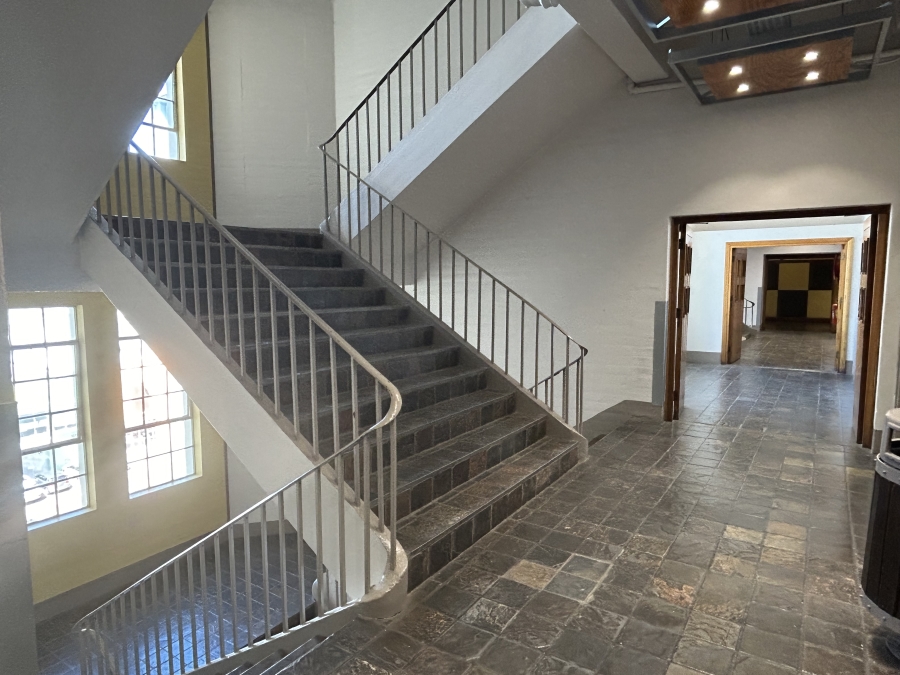 To Let Commercial Property for Rent in Woodstock Western Cape